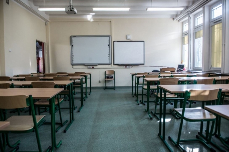 Czy tegoroczne egzaminy końcowe w szkołach są zagrożone? - fot. Andrzej Owczarek