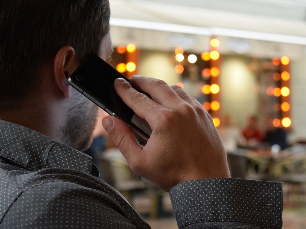 Pytają o pin, numer na radiotaxi lub robią sobie żarty. Służby codziennie mierzą się z fałszywymi telefonami pod numer 112 - FOT: CC0 Public Domain (zdjęcie ilustracyjne)