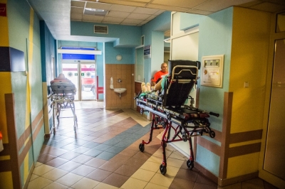 Mowy końcowe w procesie lekarza, kt&oacute;ry wyciął zdrową nerkę
