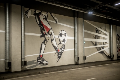 Wyjątkowy mural na wrocławskim dworcu autobusowym [ZOBACZ] - 1