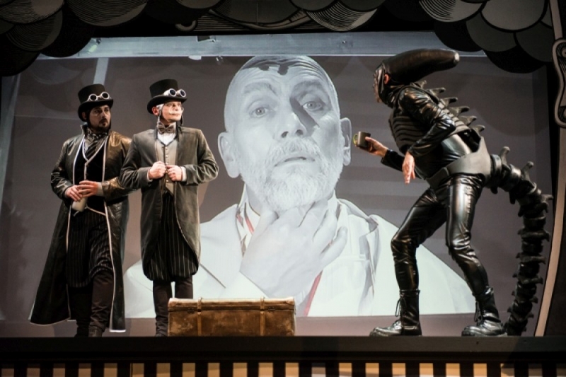 „Burza” we Wrocławskim Teatrze Lalek - fot. WTL