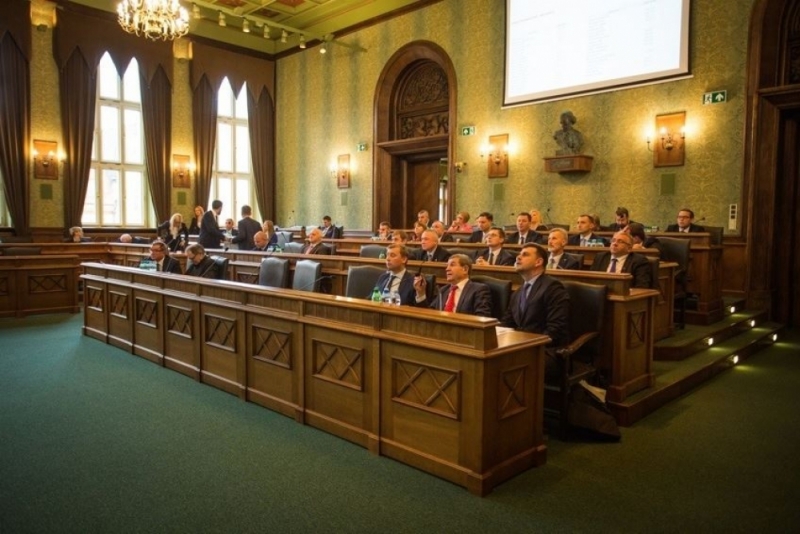 Sesja rady miasta: przyjęto plan zrównoważonej mobilności dla Wrocławia - Fot. wroclaw.pl