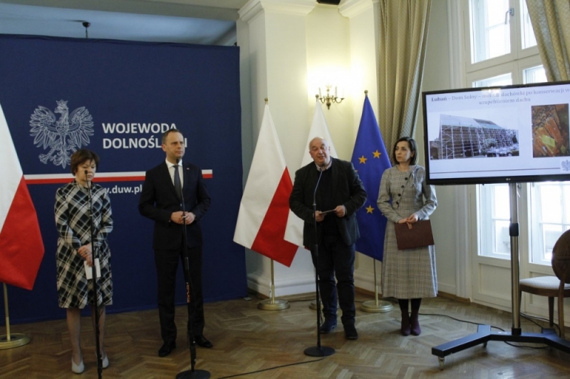 2 miliony na renowację zabytkow w regionie - fot. DUW