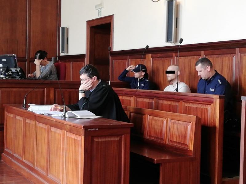 8 lat więzienia dla mężczyzny, który chciał zabić swoją partnerkę - fot. Beata Makowska