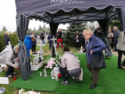 Pogrzeb tragicznie zmarłego chłopczyka  - 5