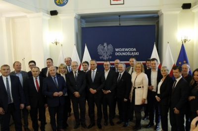 Prawie 29 mln zł dla dolnośląskich samorząd&oacute;w na inwestycje drogowe