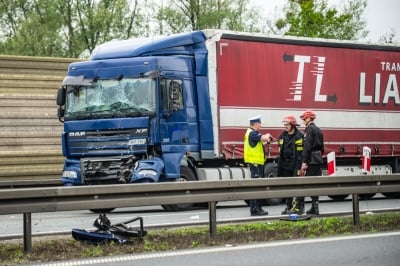 AKTUALIZUJEMY: Po śmiertelnym wypadku A4 pod Wrocławiem zablokowana [WIDEO, ZDJĘCIA] - 6