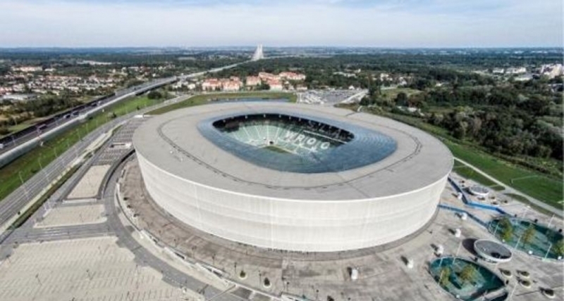 Wrocław: Biegiem na stadion - Fot: wroclaw.pl