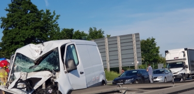 Uwaga kierowcy: A4 do Katowic zablokowana po dw&oacute;ch wypadkach [ZDJĘCIA]