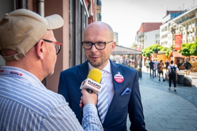 Z okazji 30 rocznicy pierwszych częściowo wolnych wyborów w powojennej Polsce odsłonięto pamiątkową tablicę - 2