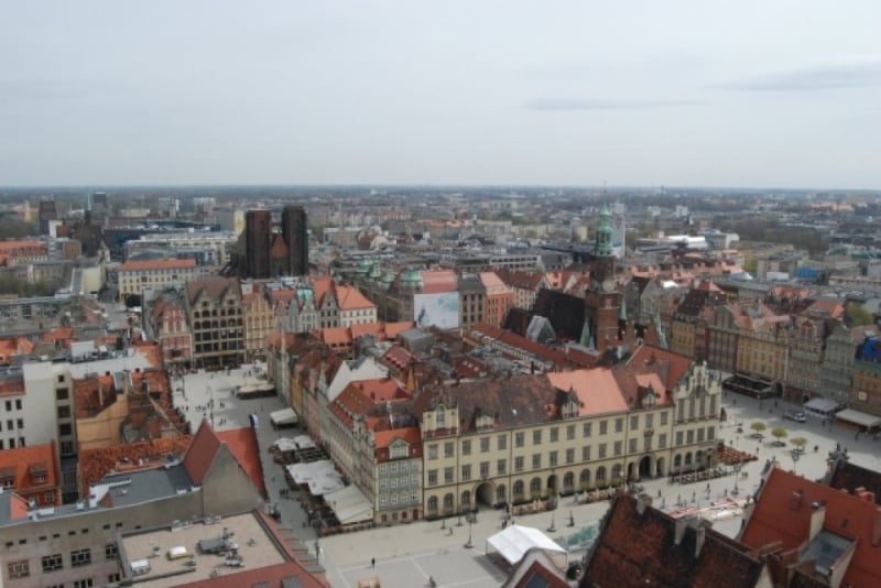 W centrum Wrocławia w miejsce parkingu powstanie skwer - fot. archiwum.radiowroclaw.pl