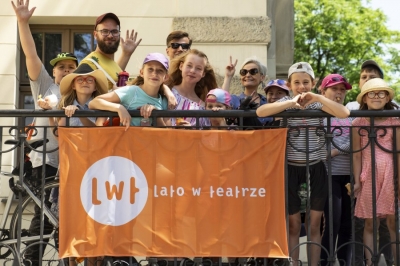 Wrocławski Teatr Lalek zaprasza: COŚ Z NICZEGO  - 3