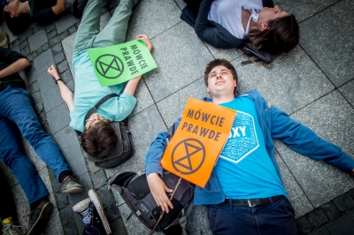 Die-In. Masowe wymieranie w centrum Wrocławia [ZDJĘCIA] - 6