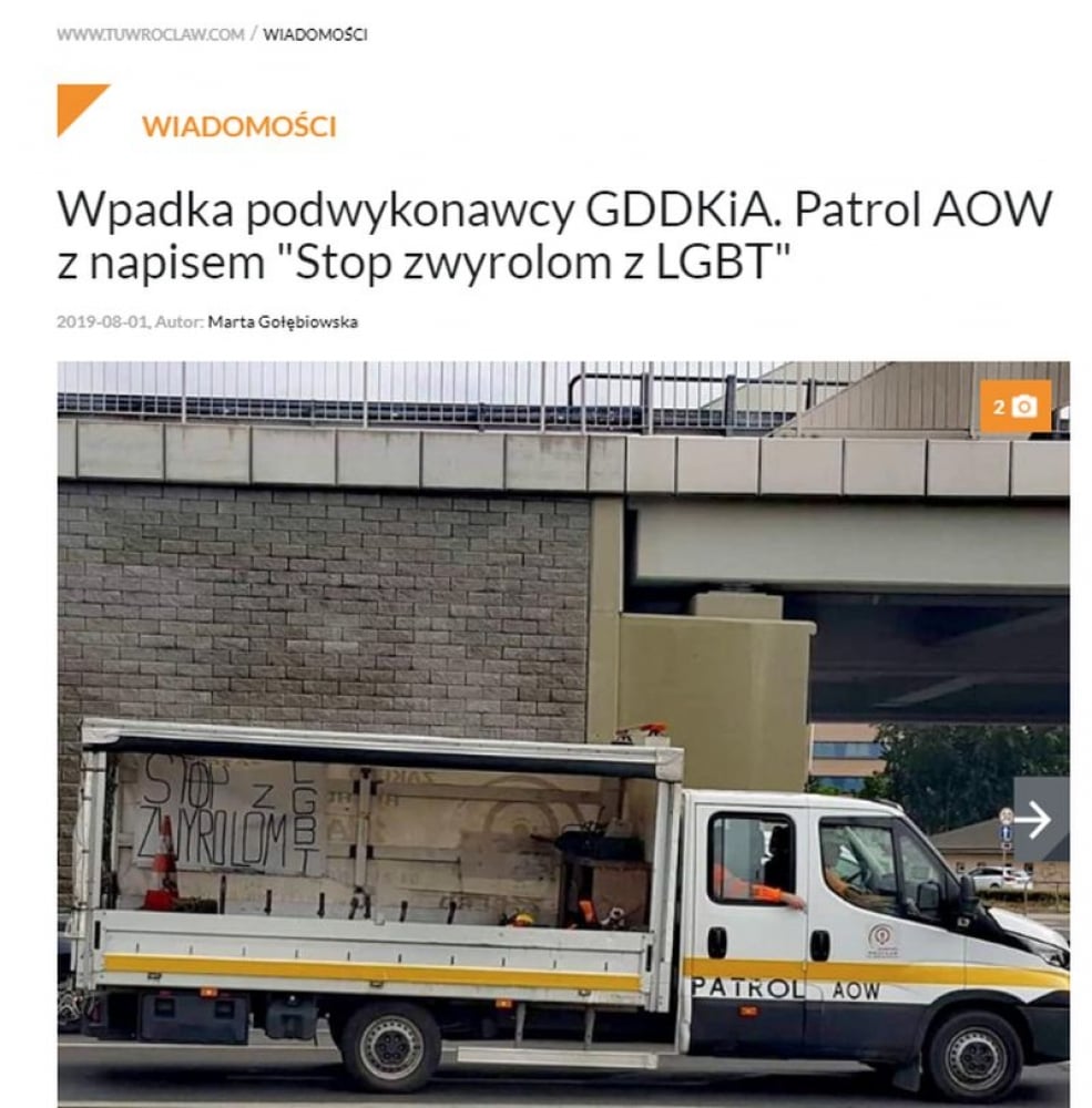 "Stop zwyrolom z LGBT". Patrolowali AOW z banerem przeciw LGBT. Teraz czekają ich konsekwencje - fot. tuwroclaw.com