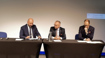 W Jeleniej G&oacute;rze dyskutowano o 21 tezach samorządowych