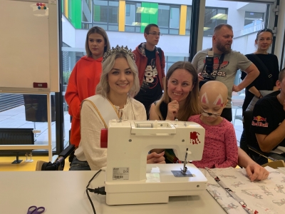 Klinika Przylądek Nadziei zamieniła się w... zakład krawiecki - 3