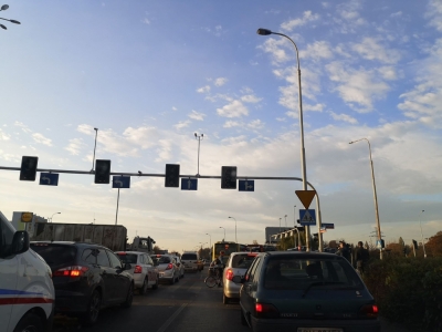 Problemy na wrocławskim Gaju. Nie działa sygnalizacja świetlna