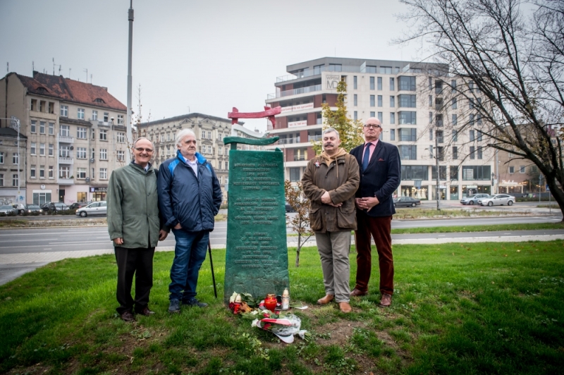 We Wrocławiu upamiętniono ofiary rewolucji węgierskiej - fot. Andrzej Owczarek