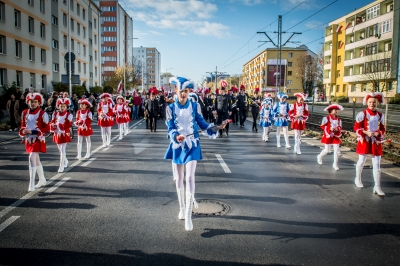 Radosna Parada Niepodległości na ulicach Wrocławia [ZDJĘCIA] - 5