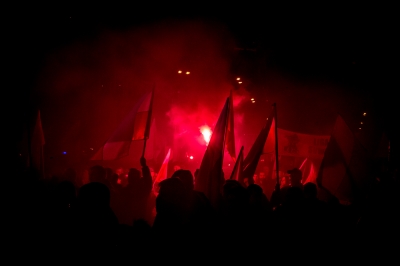 Zamieszki podczas Marszu Niepodległości we Wrocławiu. Policja użyła armatek wodnych - 20