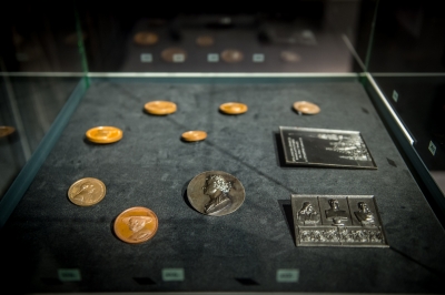 Mała rzecz, wielka historia. W Muzeum Narodowym oglądać można zabytkowe medale - 6