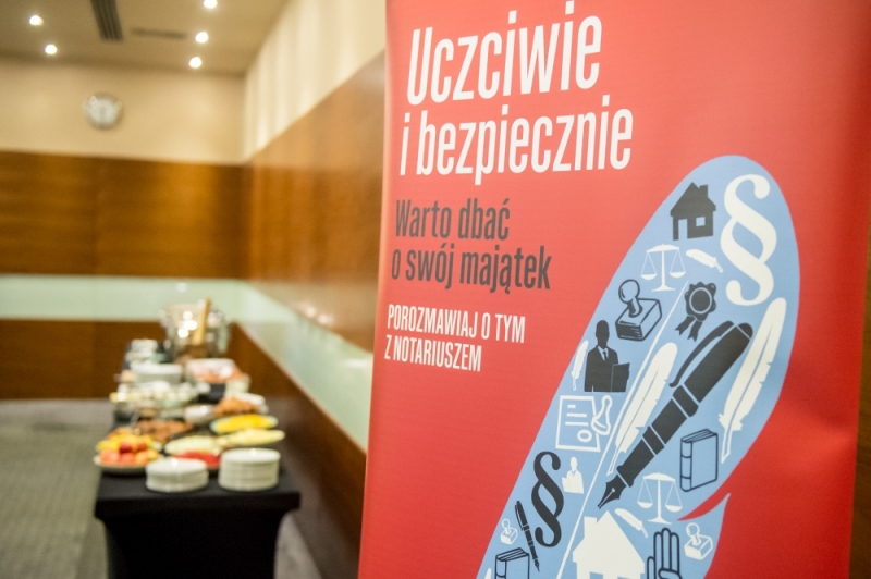 Wrocław: Notariusze za darmo udzielą informacji prawnych - fot. Andrzej Owczarek