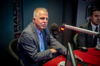 Debata Polityczna: Zarobki zarządu fundacji, wybory członków KRS, finanse samorządów - 0
