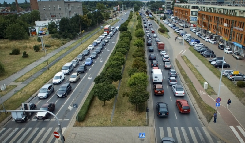 Chcą zwiększenia liczby elektrycznych aut na drogach regionu - Zdjęcie ilustracyjne (fot. archiwum Radia Wrocław)