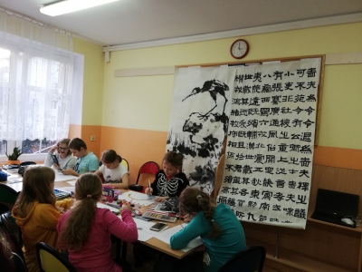 Uczniowie z Wrocławia i z Chin wymieniają się doświadczeniami kulturowymi - 0