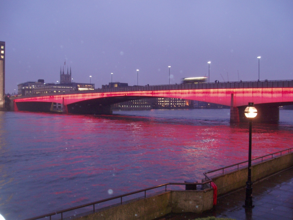 Wrocławianin powstrzymał terrorystę na London Bridge - London Bridge (fot. Wikipedia)