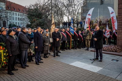 38. rocznica wprowadzenia stanu wojennego. Odsłonięto także tablicę poświęconą K. Morawieckiemu - 3