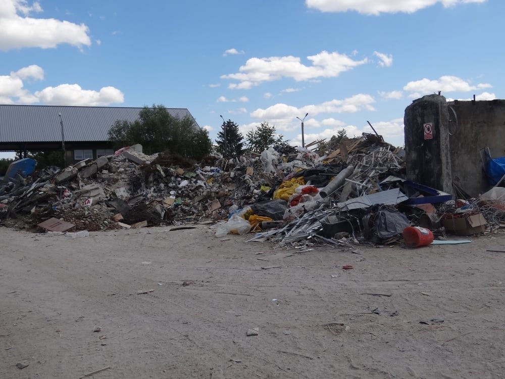 Wrocław: Sprawdzali nielegalne wysypiska śmieci - fot. archiwum radiowroclaw.pl