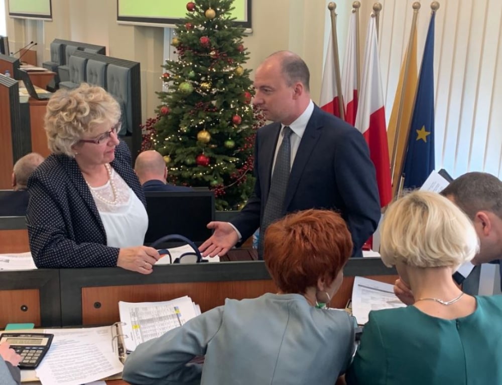 Radni sejmiku debatują nad projektem budżetu na 2020 rok - fot.Malwina Gadawa