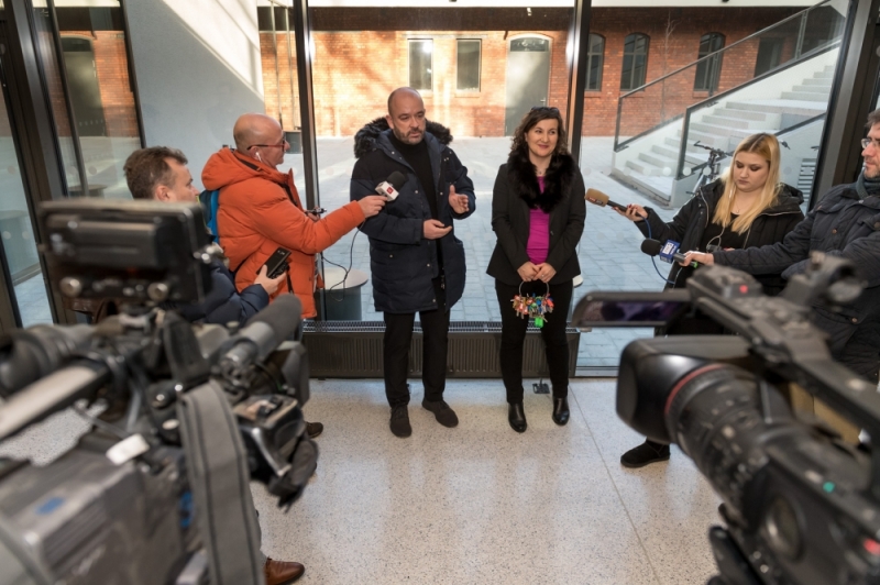 Prezydent Wrocławia przekazał klucze do nowego Centrum Aktywności Lokalnej - fot. Piotr Osowicz/mat. prasowe