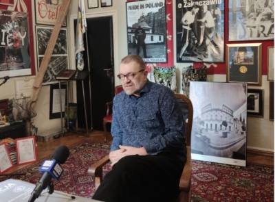 Więcej pieniędzy dla legnickich aktor&oacute;w