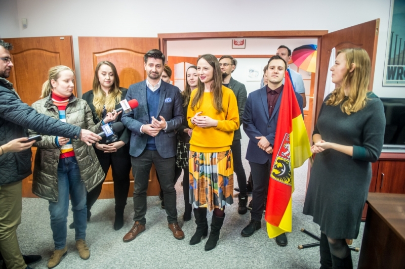 Wrocław: Parlamentarzyści Lewicy otworzyli wspólne biuro poselskie - Fot. Andrzej Owczarek