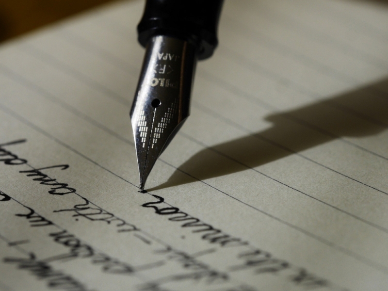 Kaligrafia - zapomniana sztuka. Dzień pisma ręcznego - zdjęcie ilustracyjne; fot. pixabay