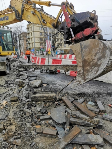 Wrocław: 40 tramwaj&oacute;w w ciągu godziny przez Krupniczą