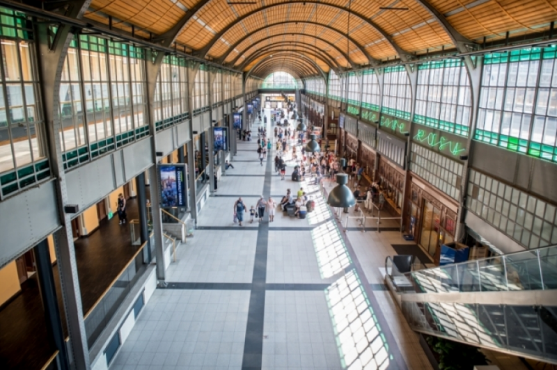 Dodatkowe środki ostrożności na dworcach PKP w regionie - fot. archiwum radiowroclaw.pl