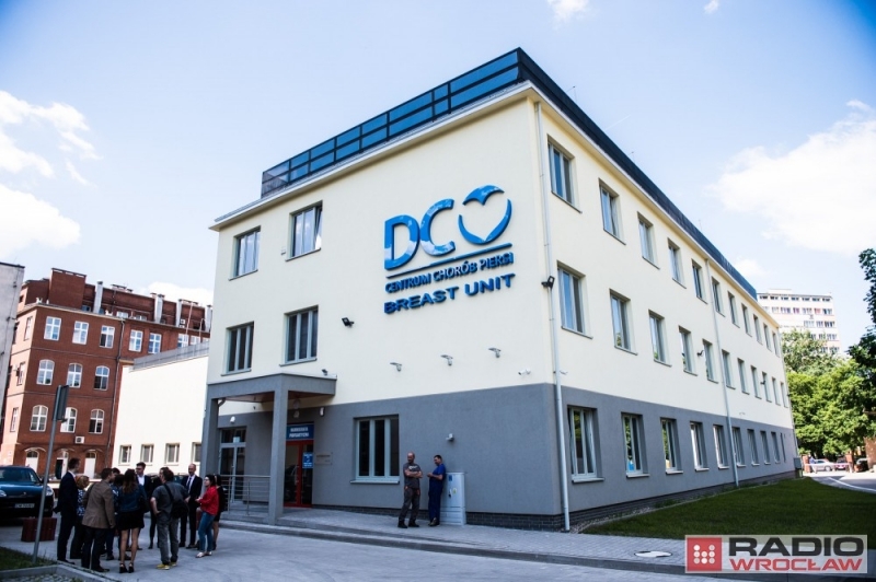 Koronawirus. Dolnośląskie Centrum Onkologii działa normalnie. Ale sprawdzają, czy pacjenci nie mają wirusa - fot. archiwum radiowroclaw.pl