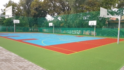 Kurator oświaty chce zamknięcia boisk w dolnośląskich szkołach