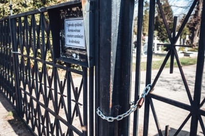 Koronawirus: Wrocławskie cmentarze zamknięte - 1