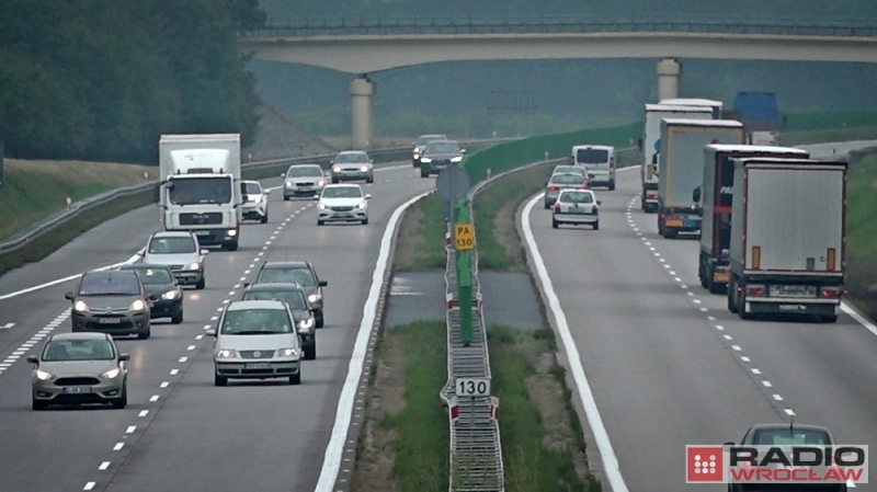 Pierwszy odcinek obwodnicy Dzierżoniowa wciąż nie dla kierowców - fot. Radio Wrocław