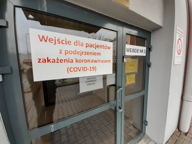 W szpitalu zakaźnym we Wrocławiu zmarły dziś dwie osoby zakażone koronawirusem - fot. archiwum radiowroclaw.pl