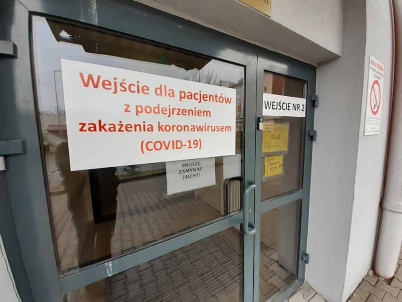 W szpitalu zakaźnym we Wrocławiu zmarły dziś dwie osoby zakażone koronawirusem - fot. archiwum radiowroclaw.pl
