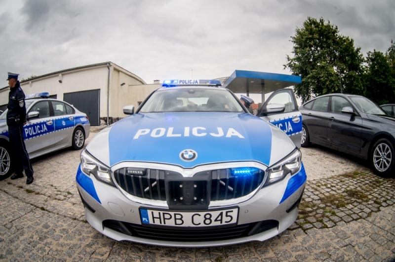 Długi weekend na drogach. Policjanci sprawdzą, czy jadący mają maseczki - zdjęcie ilustracyjne; fot. archiwum radiowroclaw.pl