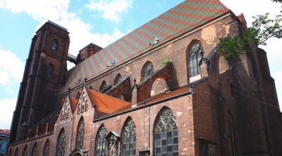 Wrocławska kuria rozpoczęła proces odmrażania dolnośląskich parafii