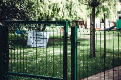 Maski, fartuchy, częsta dezynfekcja - tak wyglądają teraz żłobki [FOTOREPORTAŻ] - 1