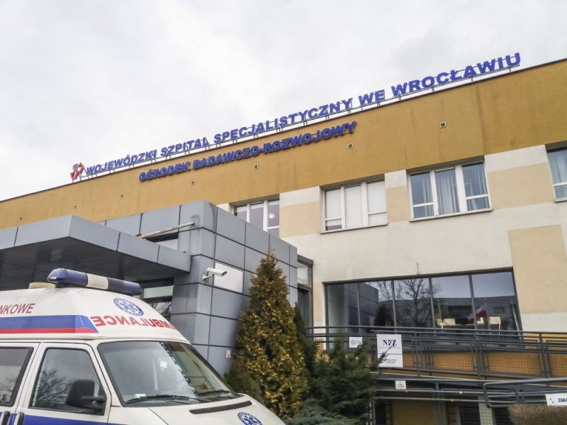 Koronawirus. Zakażeni trzej kardiolodzy ze szpitala przy Kamieńskiego - fot. Radio Wrocław