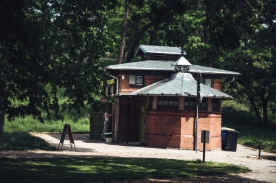 Murowane i z piwnicą - wrocławskie wygódki [FOTOSPACER] - 8